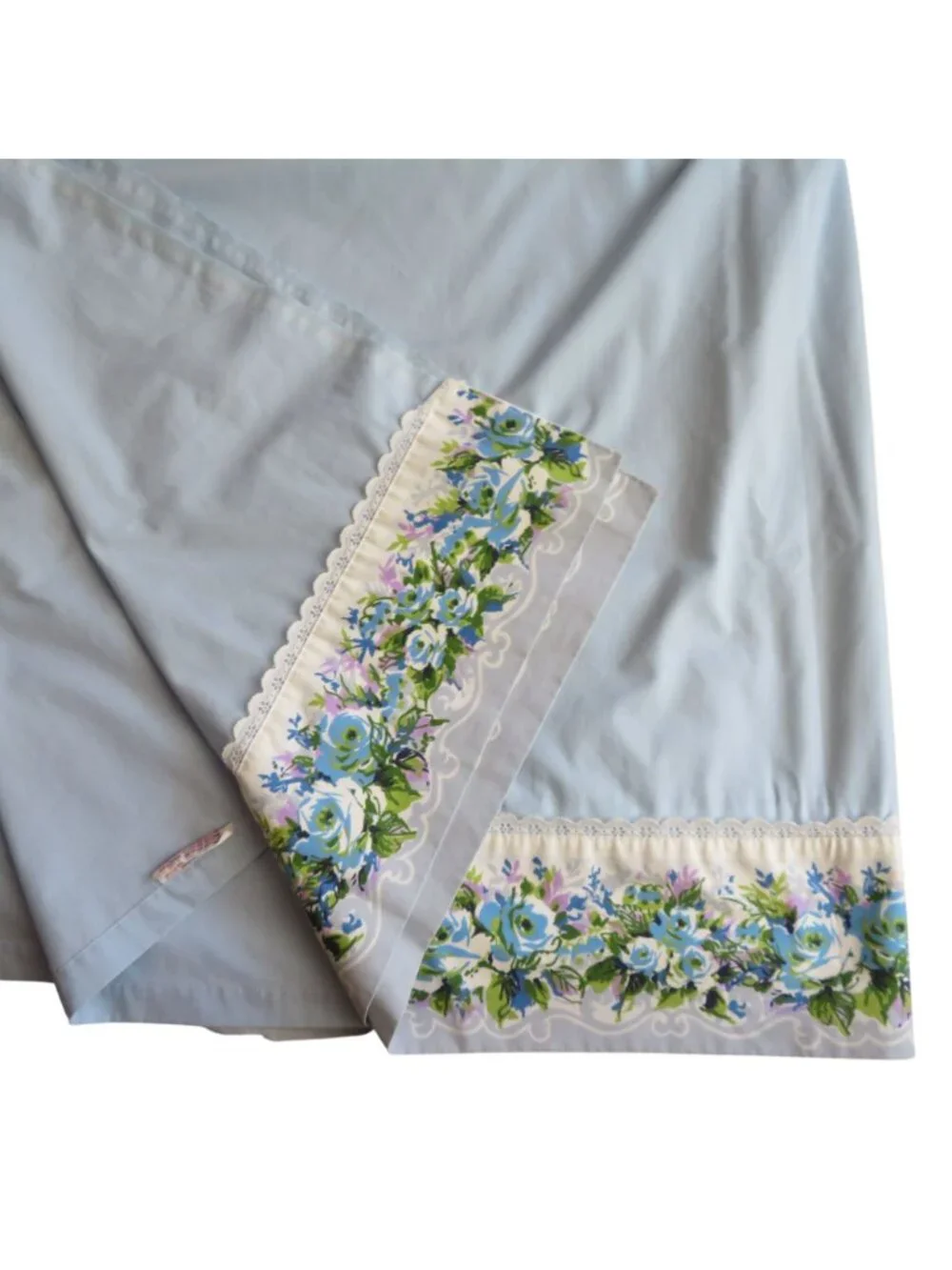 Vintage Cannon Blue Floral Lace Border King Flat Sheet Percale Cottagecore USA